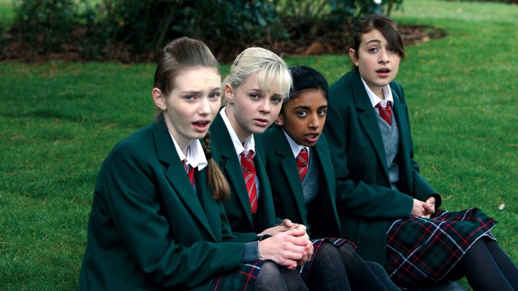 Angus, Thongs, And Perfect Snogging (2008)